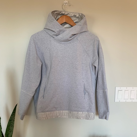 Lululemon All Good Pullover - Picture 7 of 13